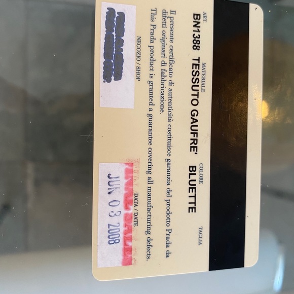 SOLD!!! PRADA 😍 Tessuto Gaufre Shoulder Bag - Picture 8 of 12